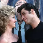 GREASE (1978) - JOHN TRAVOLTA  - OLIVIA NEWTON-JOHN.