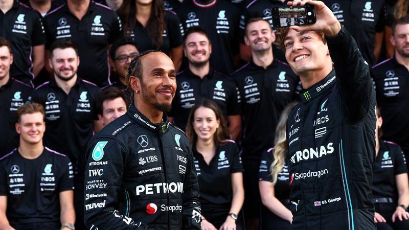 Mercedes team image ‘too white’ for Hamilton: ‘There are only three people of colour’