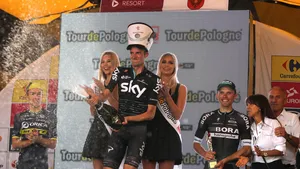Eens of oneens: 'Wout Poels kan in het spoor van Chris Froome op het podium van de Vuelta komen'