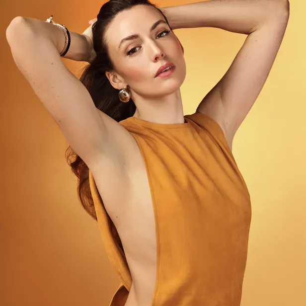 Gaite Jansen schittert in de nieuwste Grazia | Beeld: Tom ten Seldam