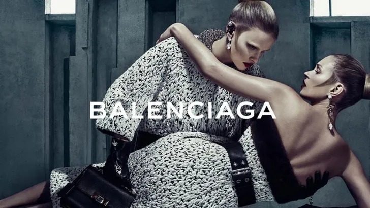 Fijne combinatie: Kate Moss, Lara Stone & Balenciaga