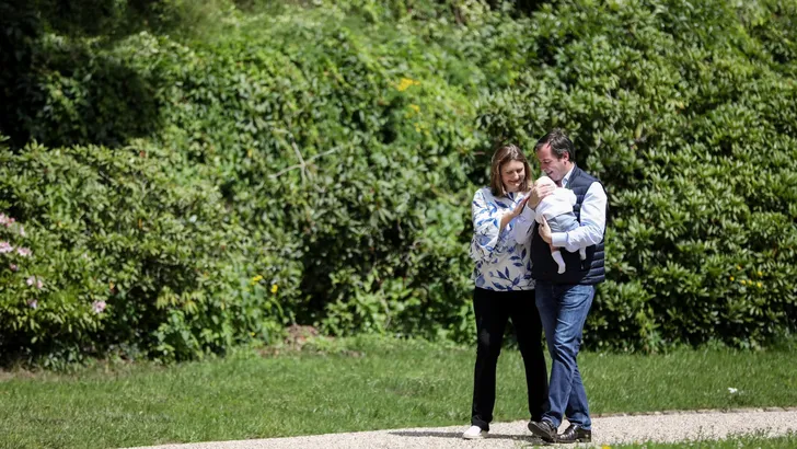 Luxemburg: baby Charles groeit als kool