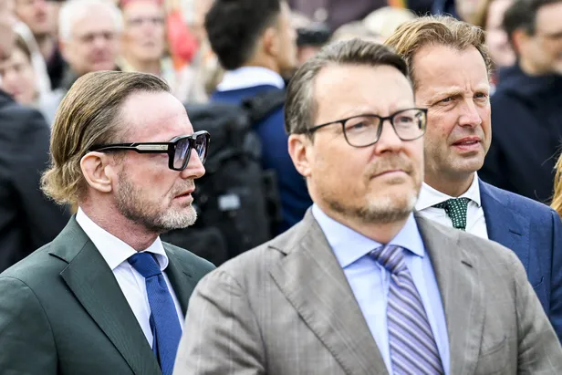 Prins Bernhard, prins Constantijn en prins Floris tijdens Koningsdag 2026.