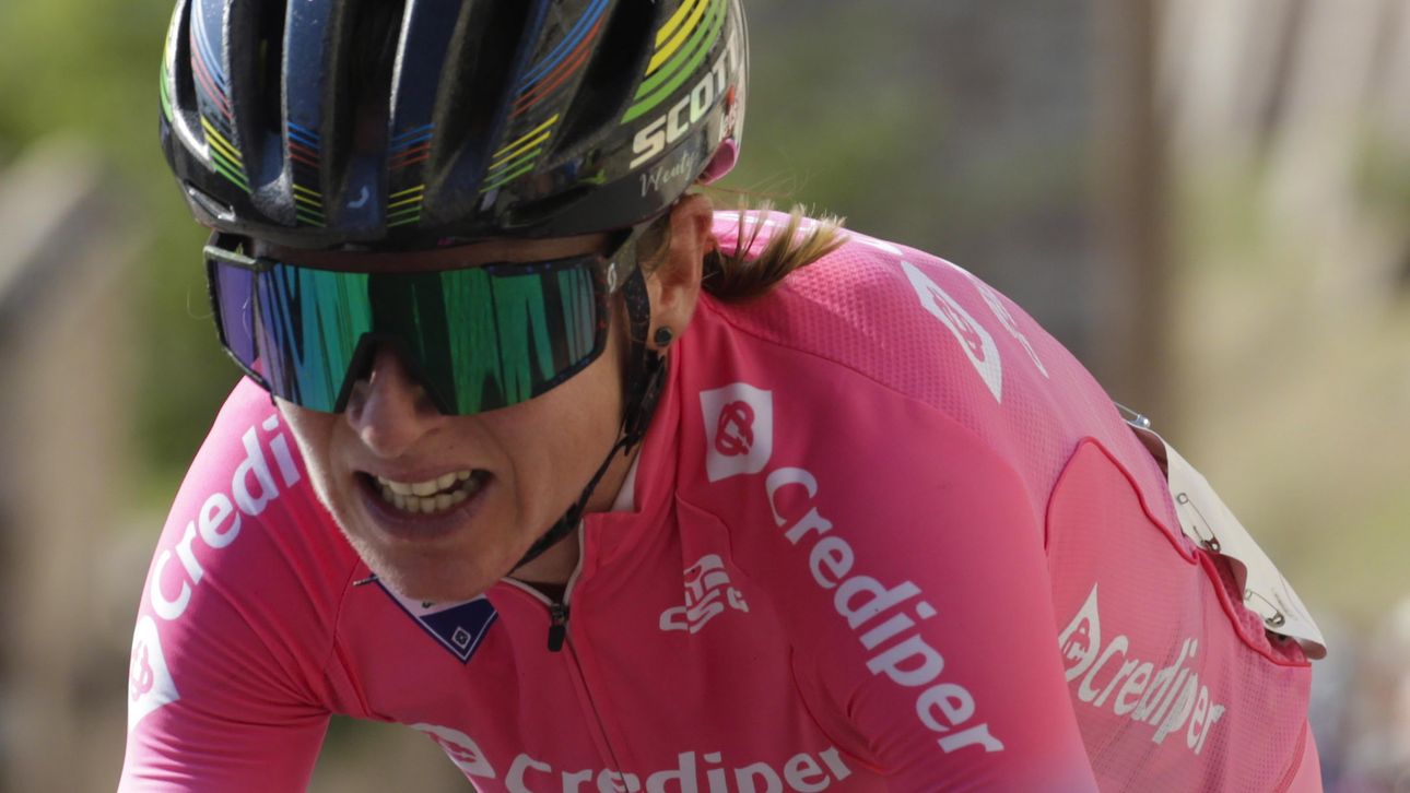 'Annemiek van Vleuten reed de slotklim van de Giro ...