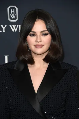 Selena Gomez bij Women in Hollywood