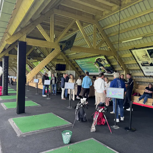 Golfbaan Sluispolder opent Inrange driving range