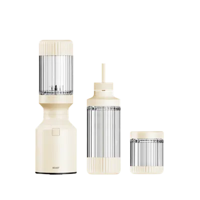 Met de Beast Blender voelt gezond doen ineens heel makkelijk — één druk en je hebt je dag op orde.