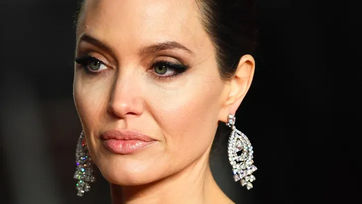 Angelina Jolie (43) vindt ouder worden geweldig!