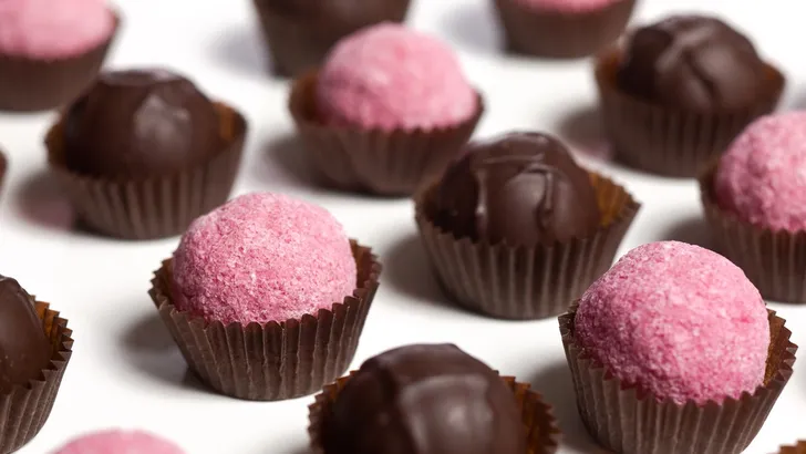 Fabrikant komt met roze chocola