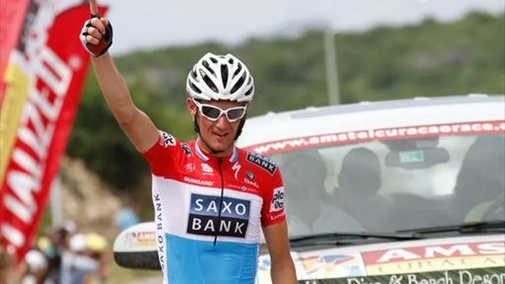 Fränk Schleck triomfeert op Curaçao