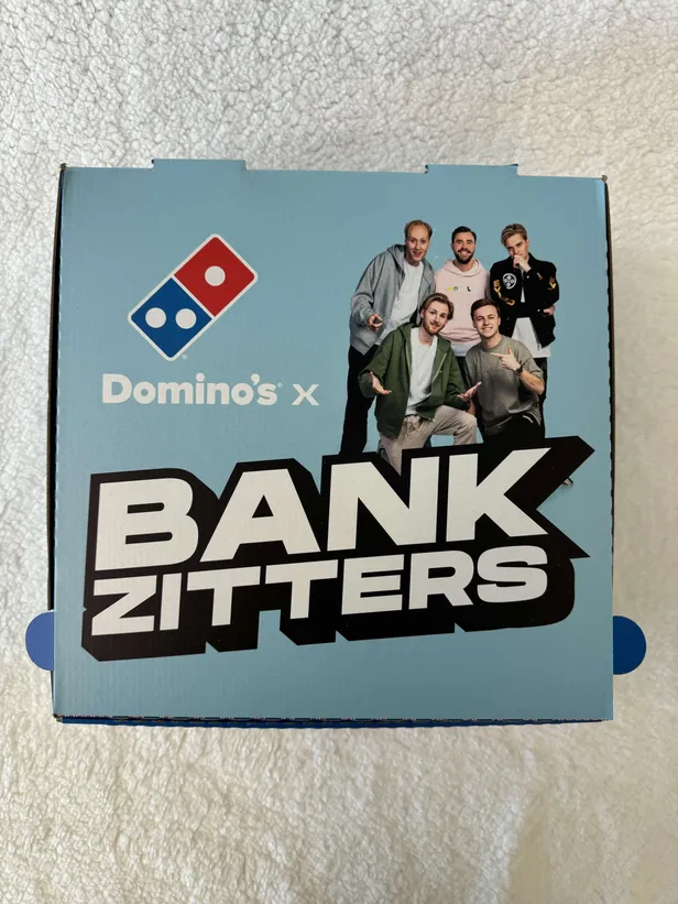 Samenwerking van Domino's en De Banikzitters 