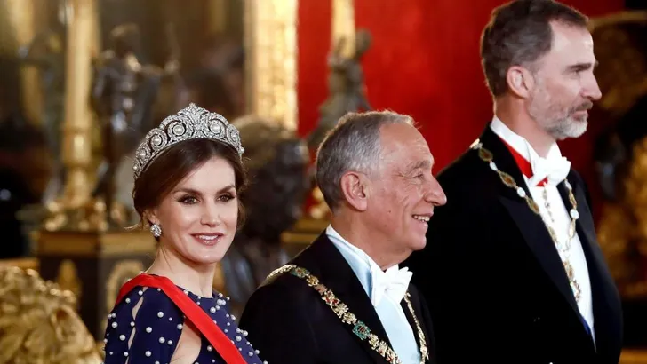 Koningin Letizia debuteert nieuwe tiara