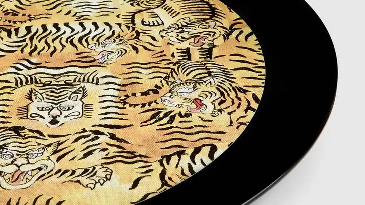 Hebben! Gucci heeft nu ook een woonlijn