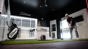 Acushnet opent ‘Home of Titleist’ bij Parijs