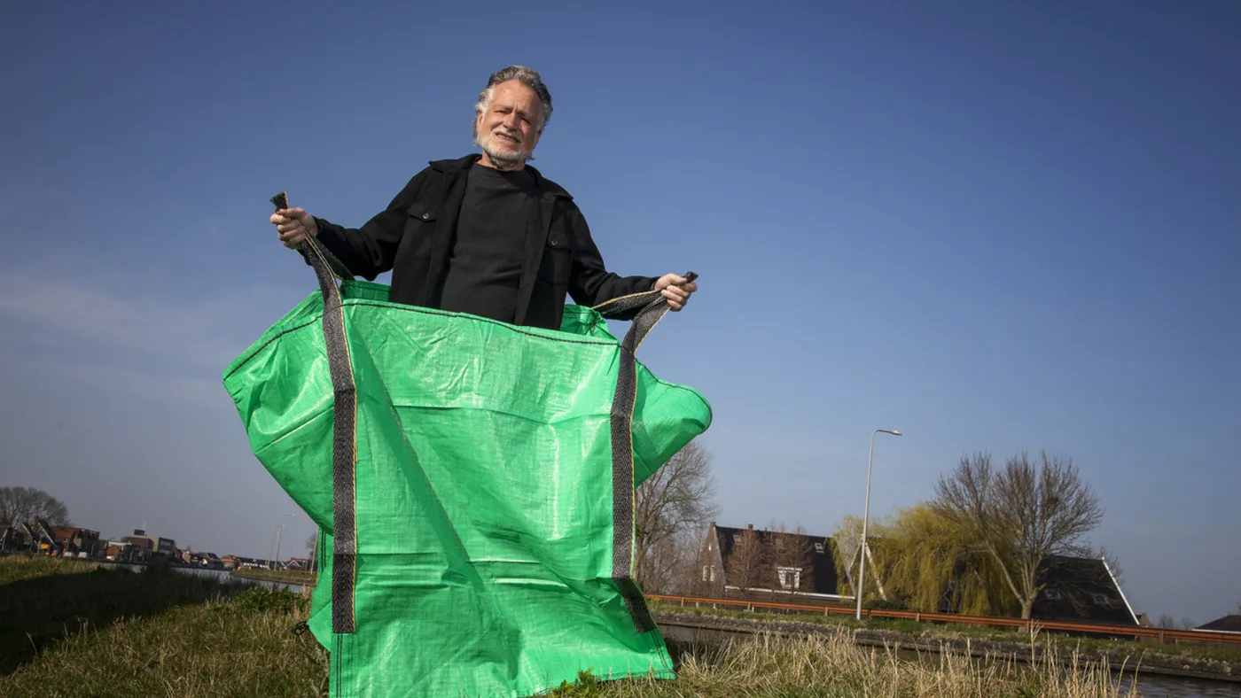 George Baker: 'Je moet geluk hebben met je genen'