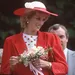 Diana met verlovingsring