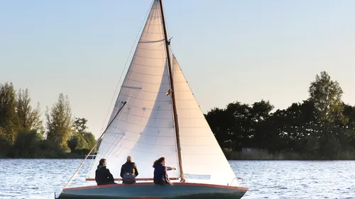 Alles opzij voor de Club-Cup: Hoe een tweedehands kiel de boot vleugels geeft