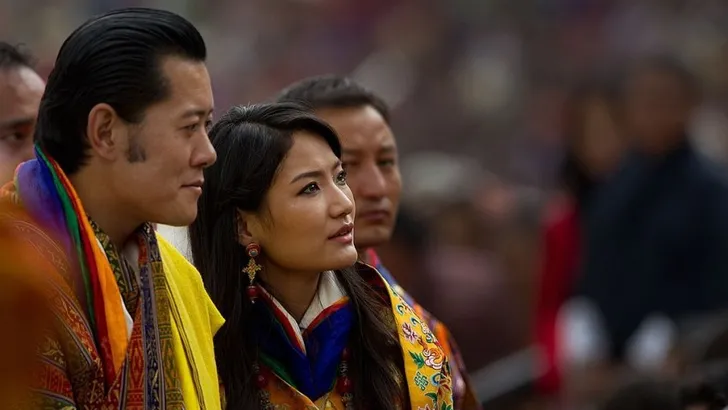 Babyprins Bhutan op tournee, looking good 