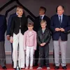 Prinses Gabriella lijkt in stijlvolle outfit sprekend op moeder Charlene | Nouveau