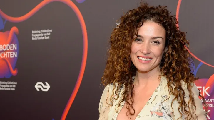 Katja Schuurman steekt Patricia Paay een hart onder de riem