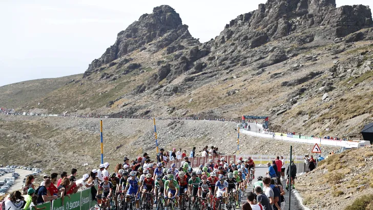 Vuelta in beeld: de mooiste foto's van de dag van gisteren