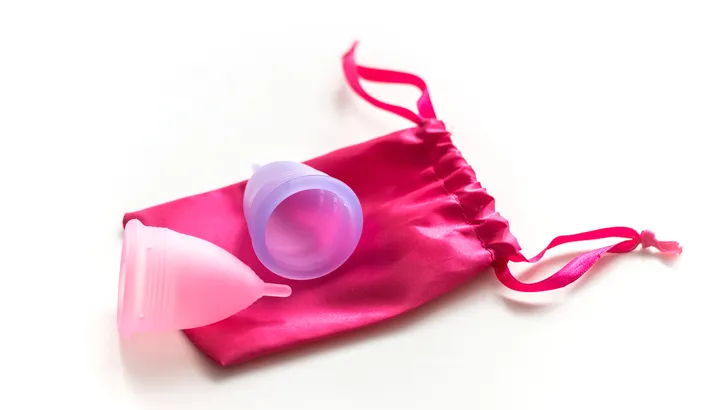 Wetenschappers waarschuwen voor gebruik menstruatiecup
