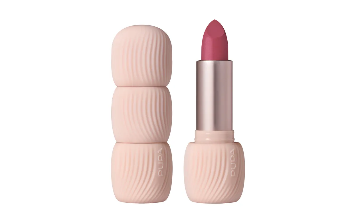 Van gloss tot olie tot lippenstift: déze 10 producten voor je lippen wil je nú proberen.