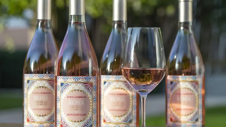 Salute! Er is nu rosé van Dolce & Gabbana