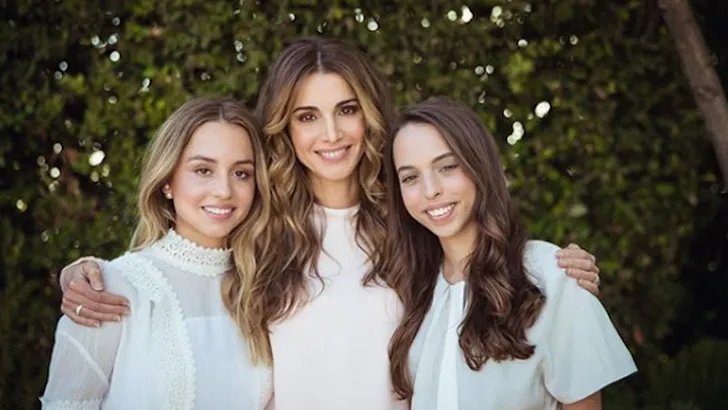 Rania’s lookalike dochters