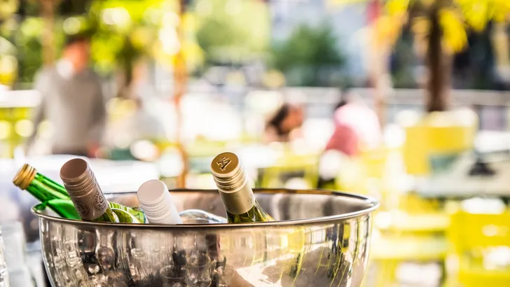 Goed toeven: het dakterras van de Qarpaccio Bar 
