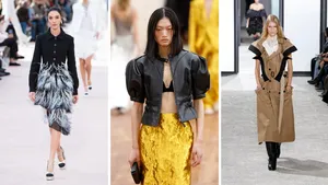 4 jassen trends voor de lente van 2025. – Drieluik foto's van modellen op de catwalk met verschillende soorten jassen.