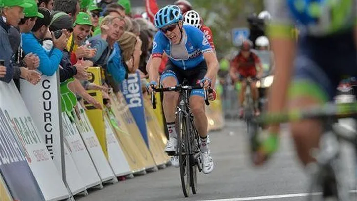 Talansky wint Dauphiné na spektakelstuk