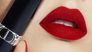 Klassieke lipstick maakt duurzame comeback 