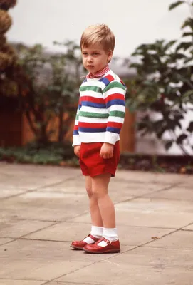 Op z'n eerste dag van het peuterklasje in september 1985.