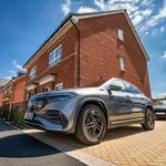 Nieuwe regels VK: huiseigenaren mogen zonder vergunning laadpaal installeren en besparen duizenden euro's