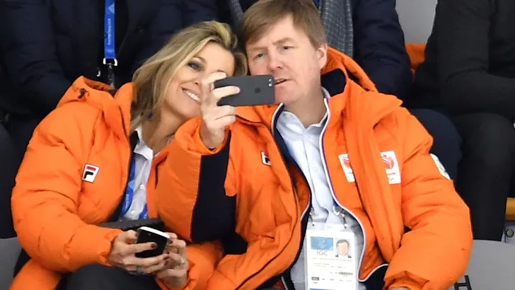 Máxima en Willem Alexander maken een Olympische selfie