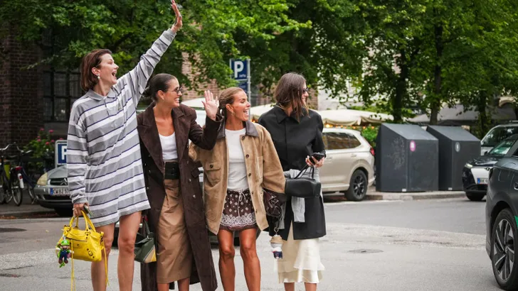 Rail romance! Waarom we in 2026 massaal de security-rij inruilen voor de treinrails