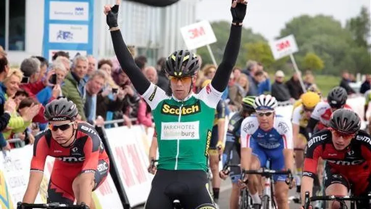 Stroetinga evenaart record Den Braber