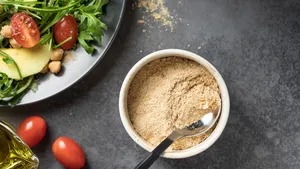 De slimste smaakmaker? Wat denk je van deze 'kaas' die eigenlijk een vitaminebom is