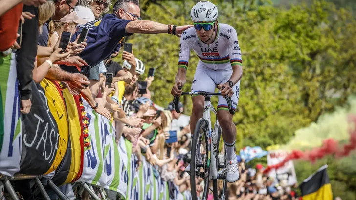 Pogacar, Evenepoel en Seixas: het is de grote vraag wie van de drie Luik gaat winnen. Toch is de wereldkampioen de grote favoriet. Dit aantal watt per kilogram moeten tegenstanders zijn om Pogacar te volgen.