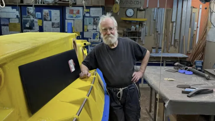 Sven Yrvind gaat opnieuw de oceaan op – in 5,20 meter