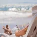 Lezen in de zon: 3 boeken die je deze zomer niet mag missen