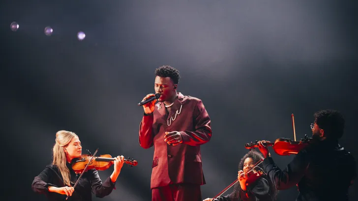 Claude tijdens de eerste halve finale van het Eurovisie Songfestival