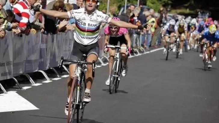 Holland Ladies Tour: Marianne Vos wint rit één