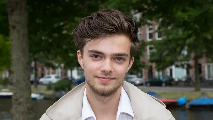 Buddy Vedder: "“Ik was op slag verliefd. Maar zij dacht: hoe oud ben jij precies?"