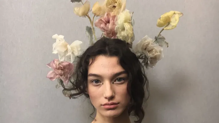 Vers van de pers: Backstage bij de Dior Haute Couture show in Parijs