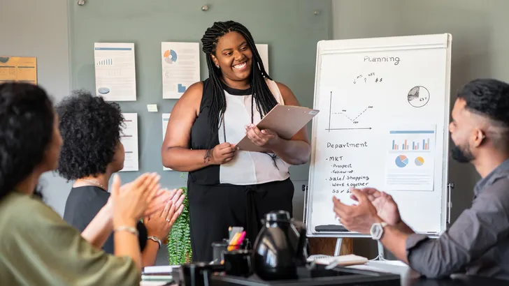 Hoe je lichaamstaal je carrière vaker bepaalt dan je cv