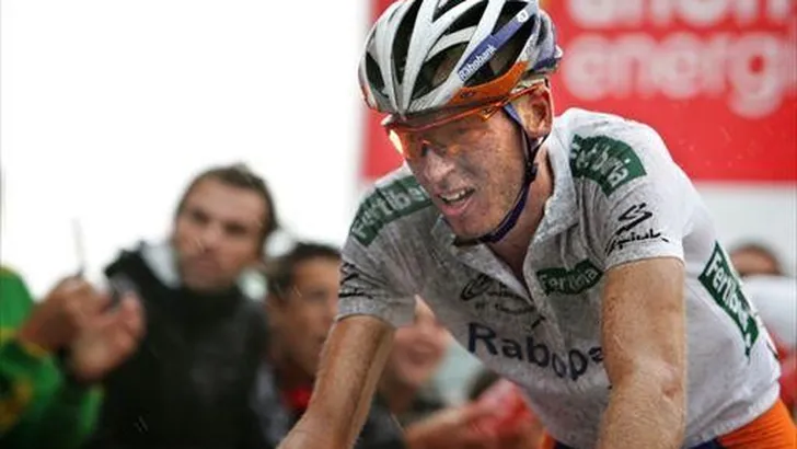 GESINK GEKWETST NA VALPARTIJ