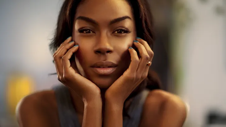 Zangeres Giovanca laat haar stem horen voor Plan Nederland