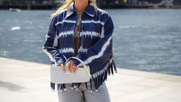 Waarom deze betaalbare zebra-print blazer de slimste investering van je najaar is